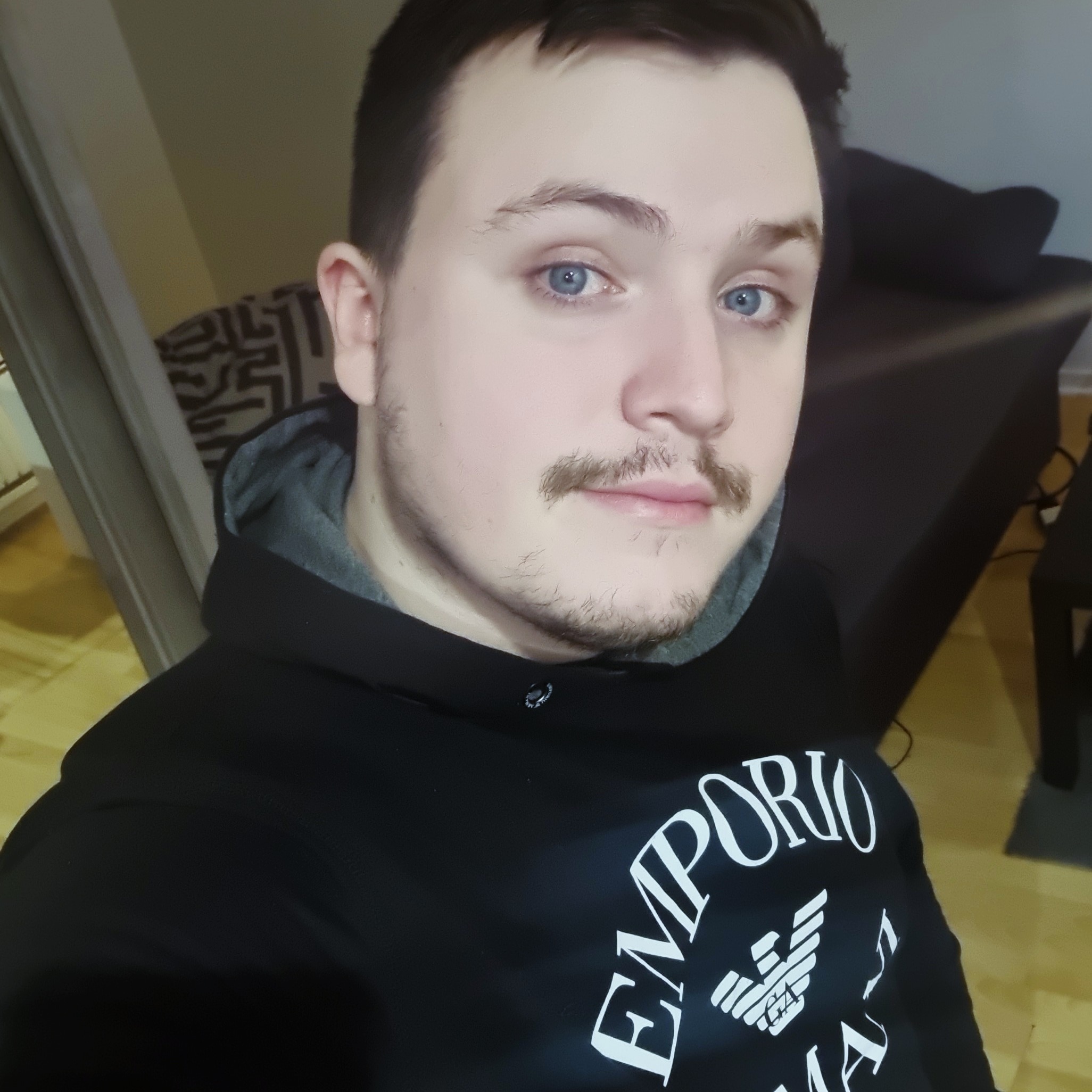 Profil de Jahel, 26 ans, Cruising gay à Dintikon