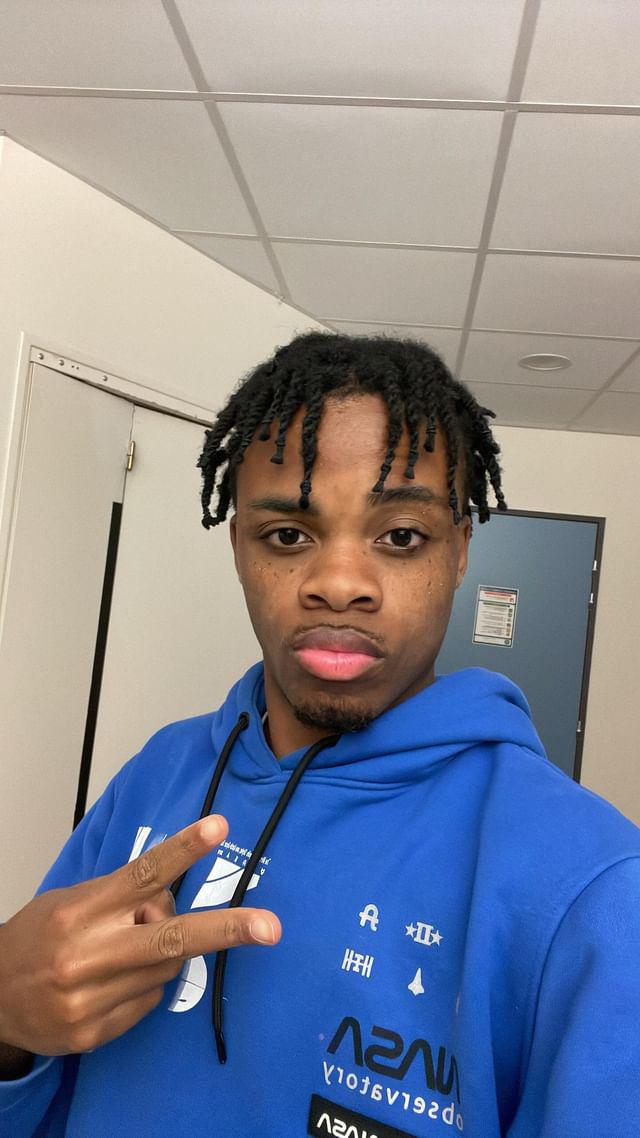 Profil de Fahid, 19 ans, Cruising gay à Caux