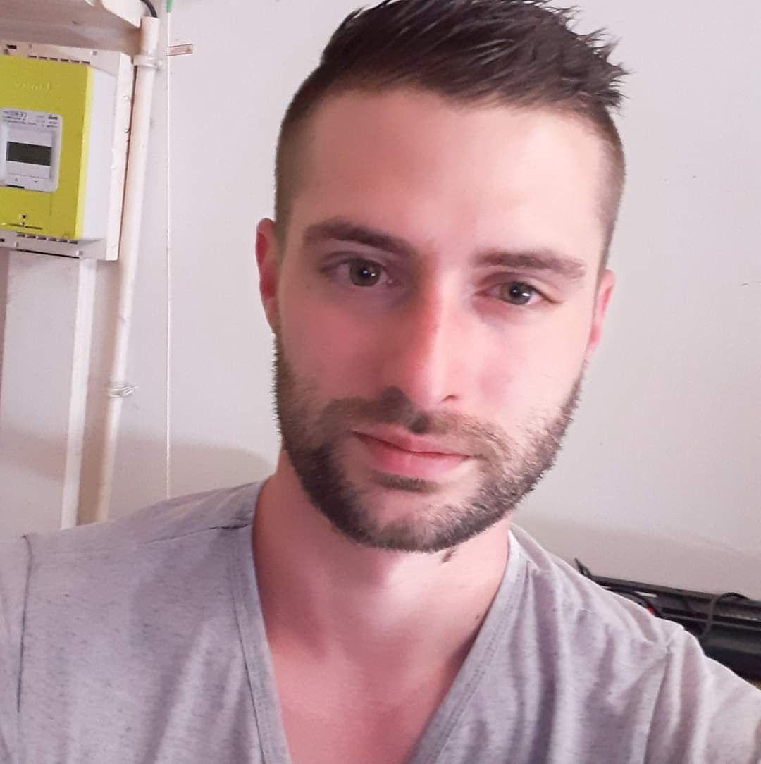 Profil de Sari, 32 ans, Cruising gay à Oberramsern