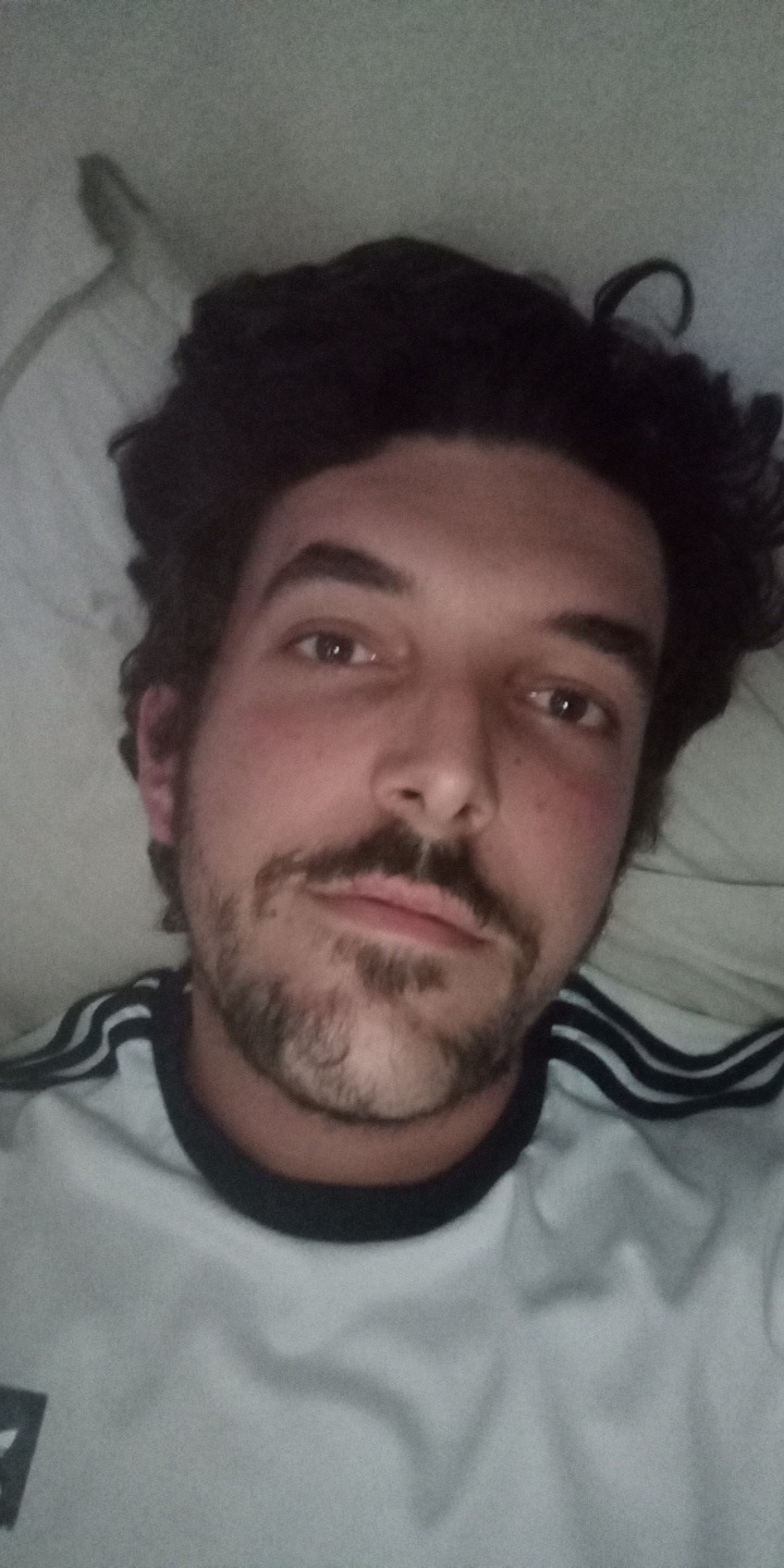Profil de Bran, 26 ans, Cruising gay à Verscio