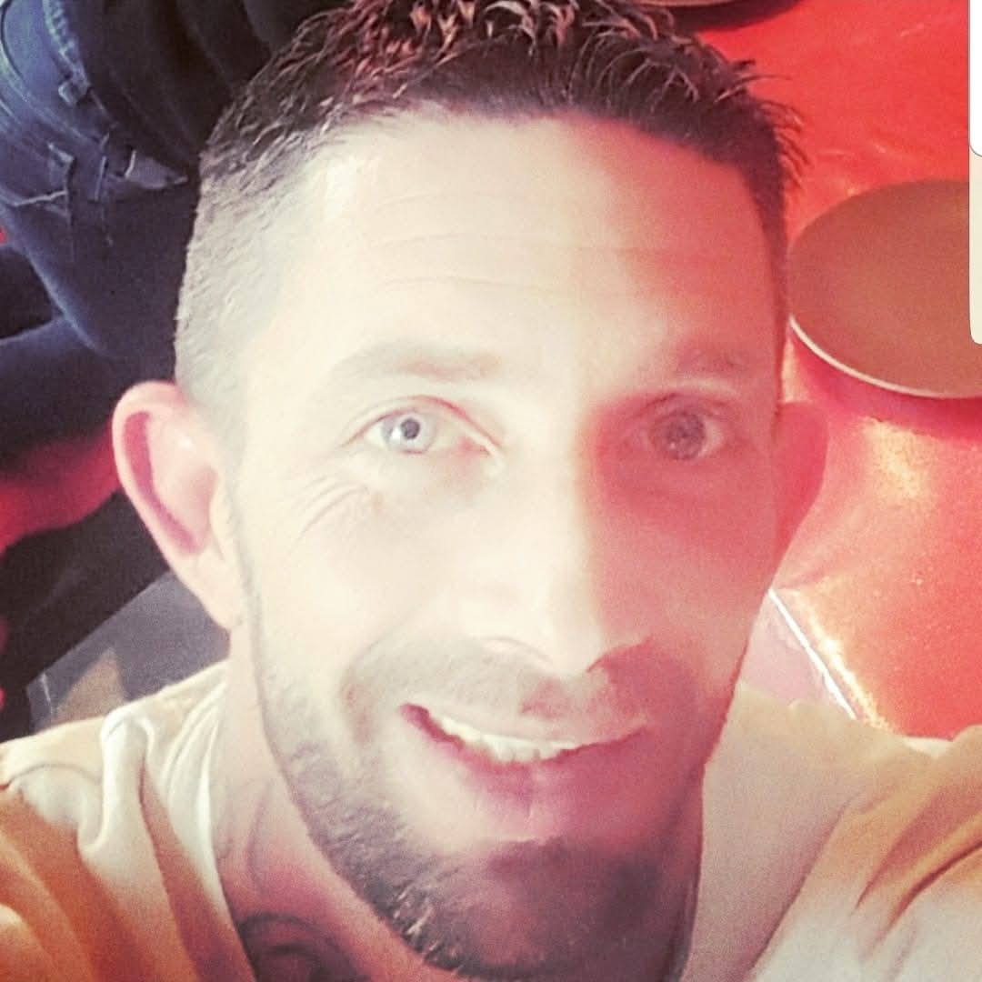 Profil de Josick, 41 ans, Cruising gay à Sachseln