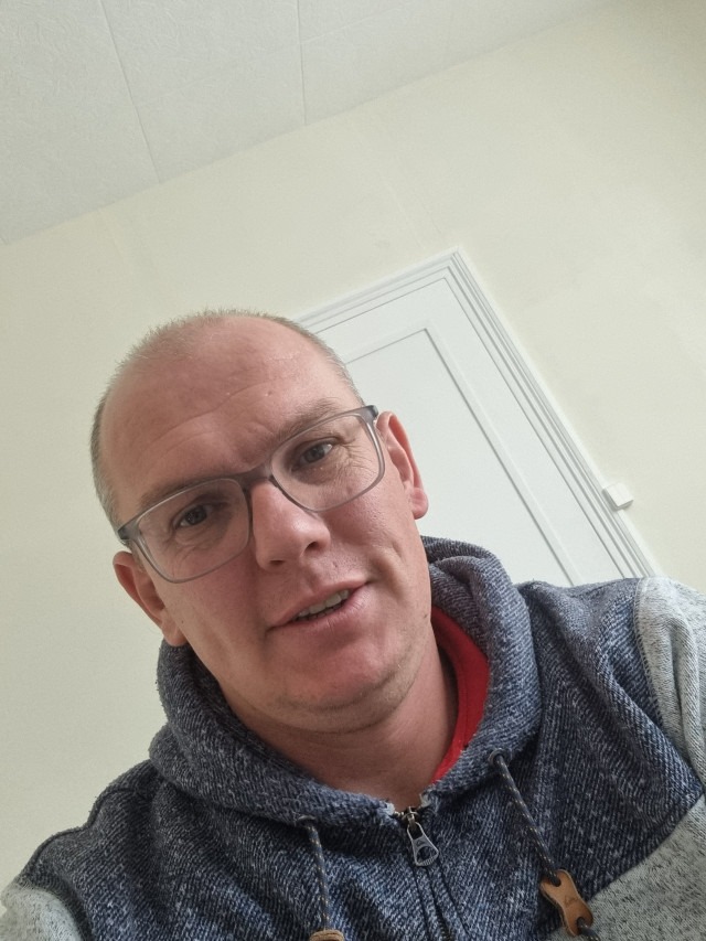 Profil de Brendon, 43 ans, Cruising gay à Innerferrera