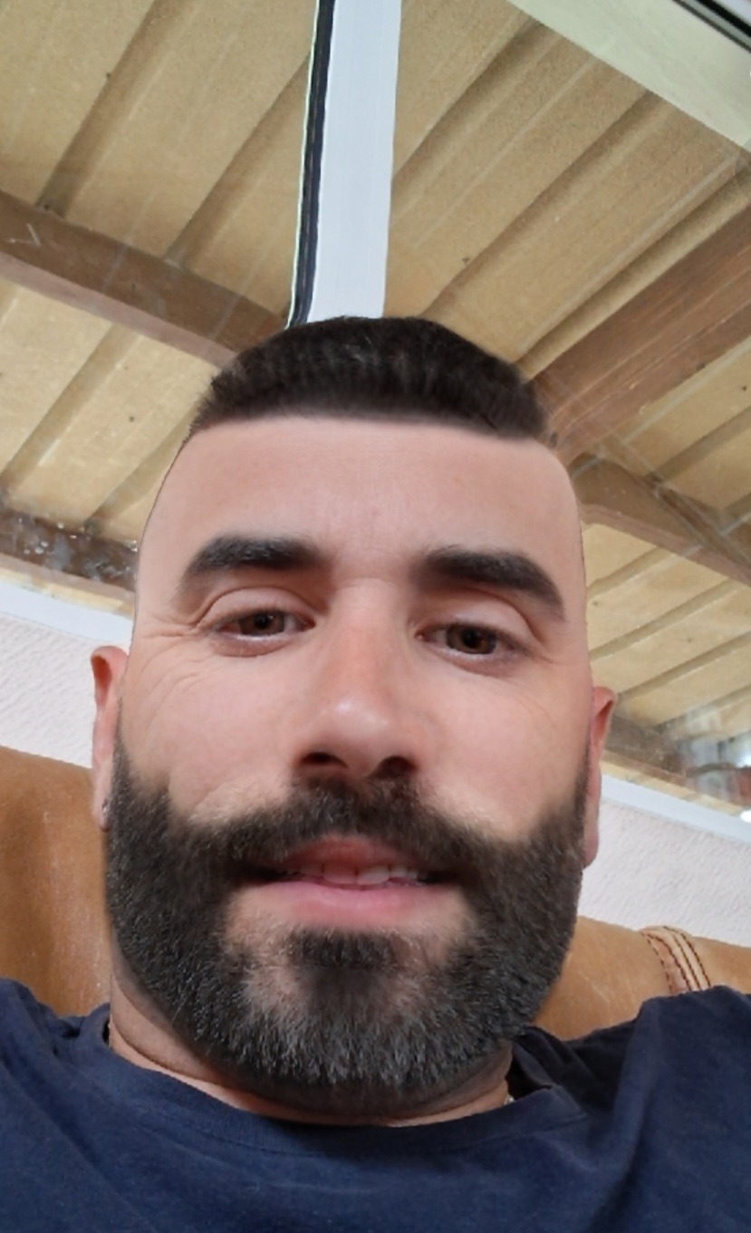 Profil de Fathy, 40 ans, Cruising gay à Bibern SO