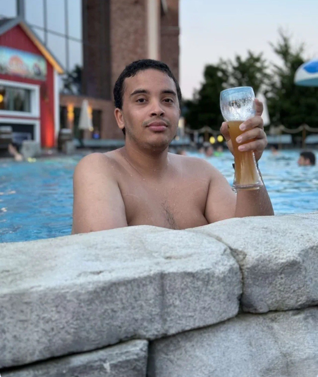 Profil de Hissam, 26 ans, Cruising gay à Kaiseraugst