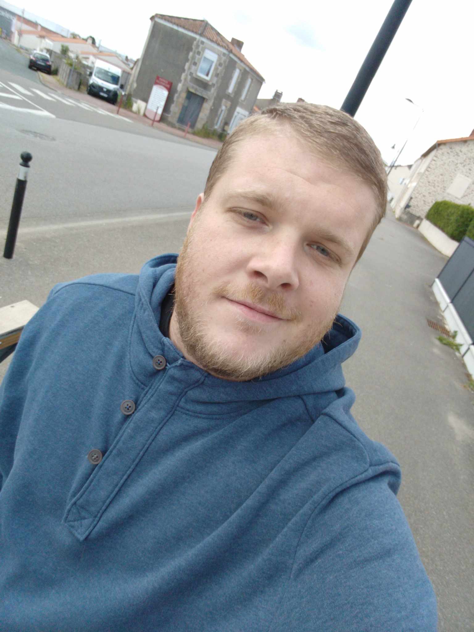 Profil de Emir, 29 ans, Cruising gay à Gelfingen