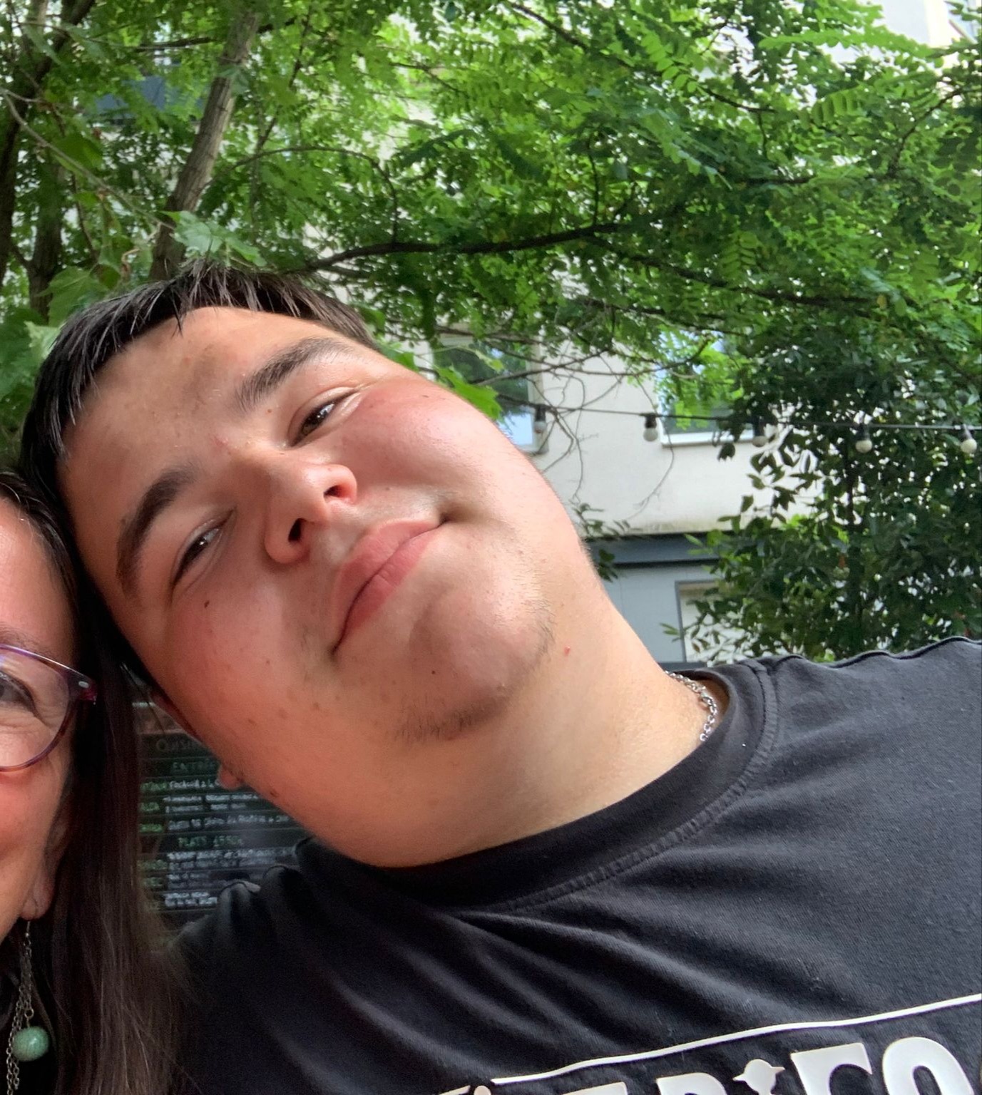Profil de Noman, 23 ans, Cruising gay à Mühleberg