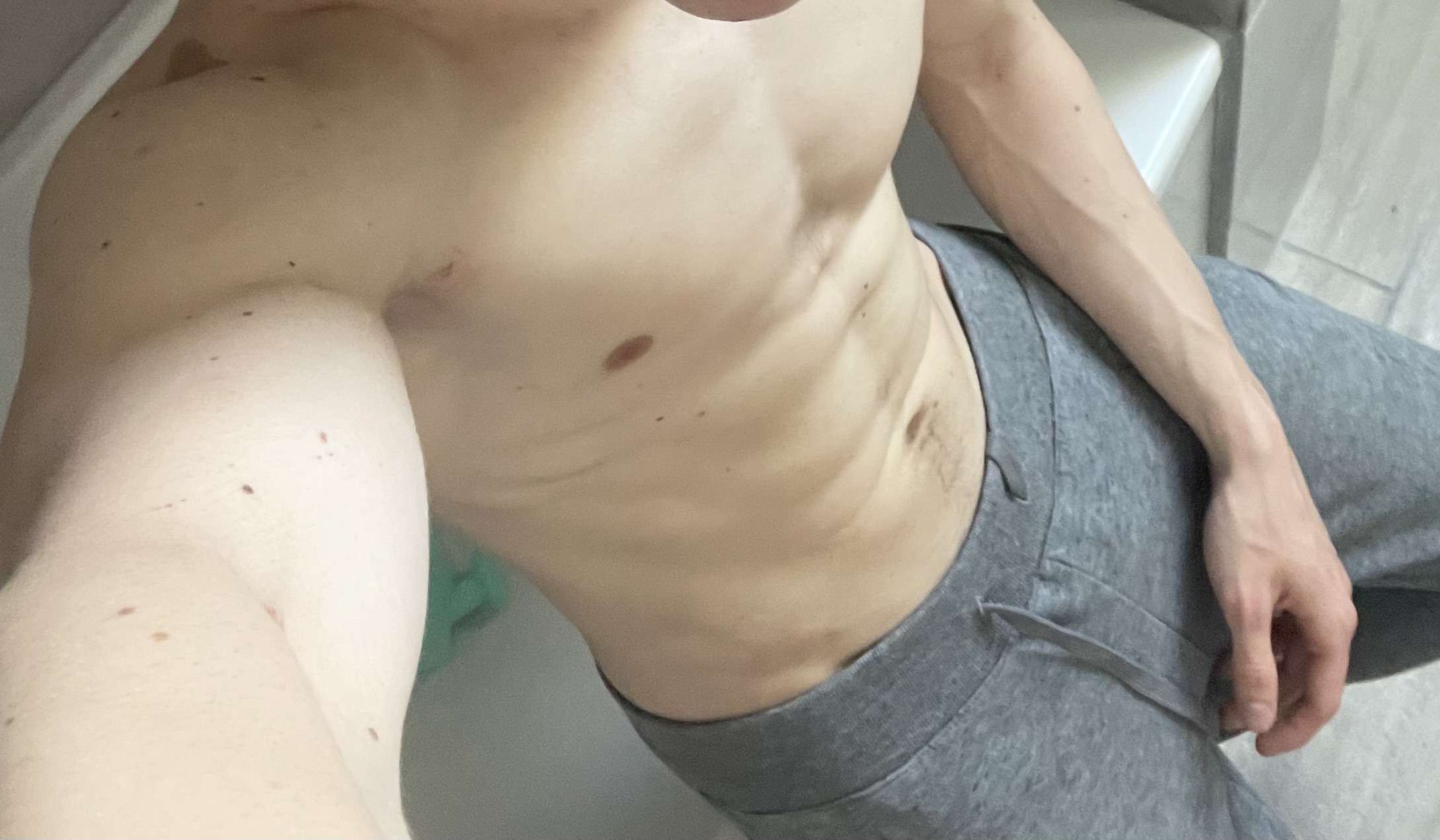 Profil de Galien, 23 ans, Cruising gay à Grünenmatt
