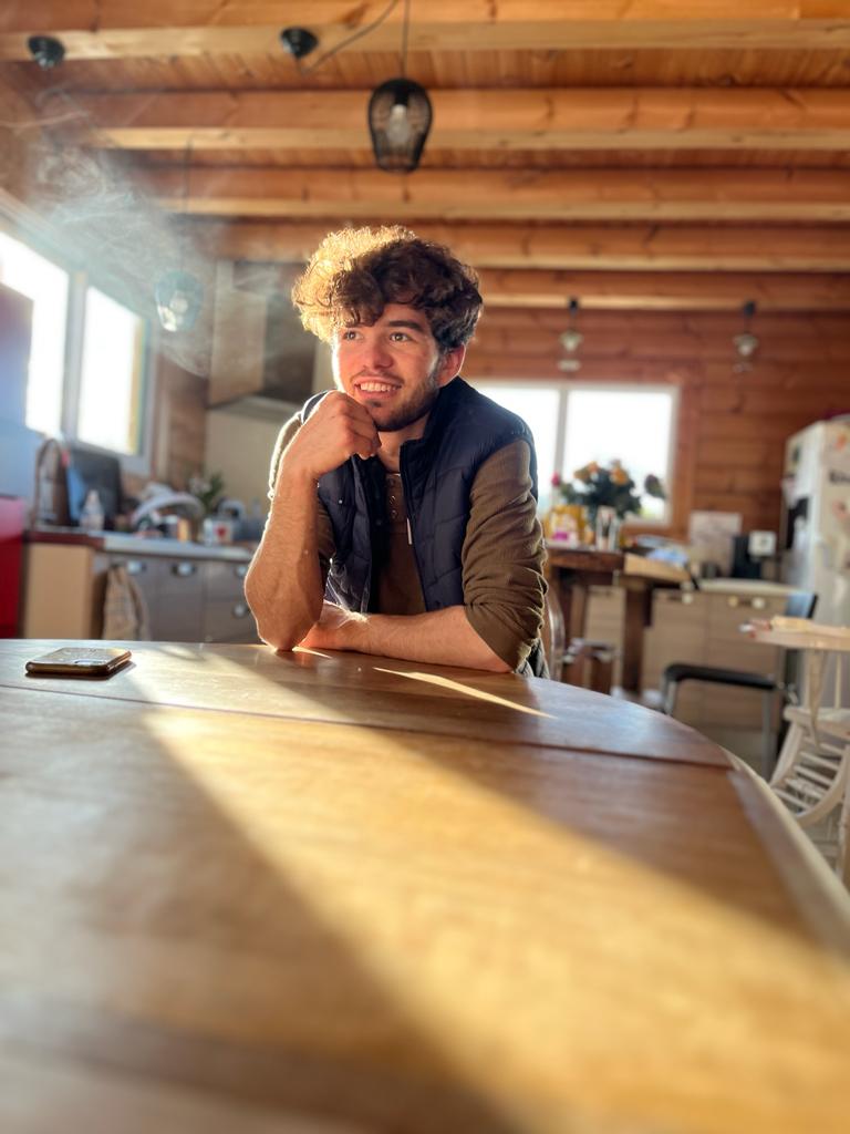 Profil de Aurian, 28 ans, Cruising gay à Manno