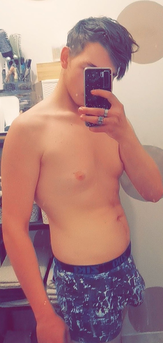 Profil de Rehane, 22 ans, Cruising gay à Wila