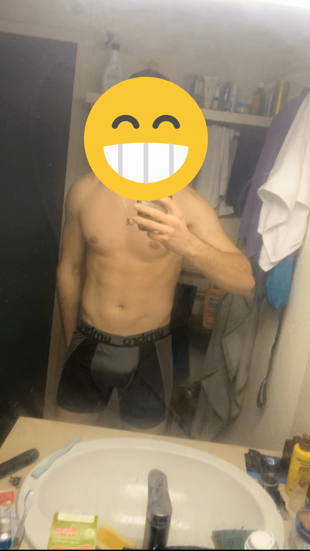 Profil de Elorn, 23 ans, Cruising gay à Bremblens