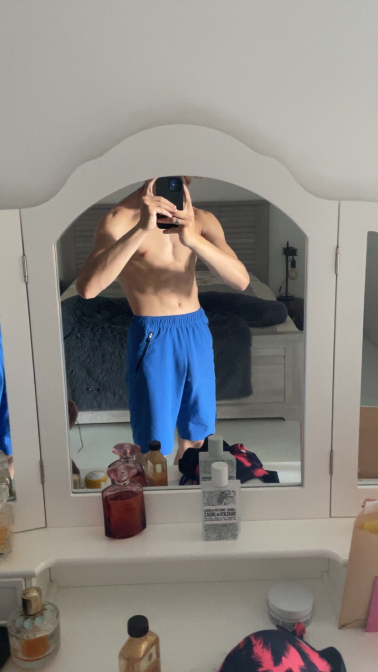 Profil de Louy, 19 ans, Cruising gay à Biezwil