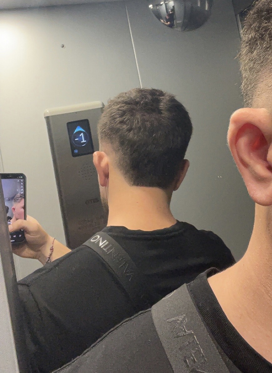 Profil de Razi, 24 ans, Cruising gay à Murg