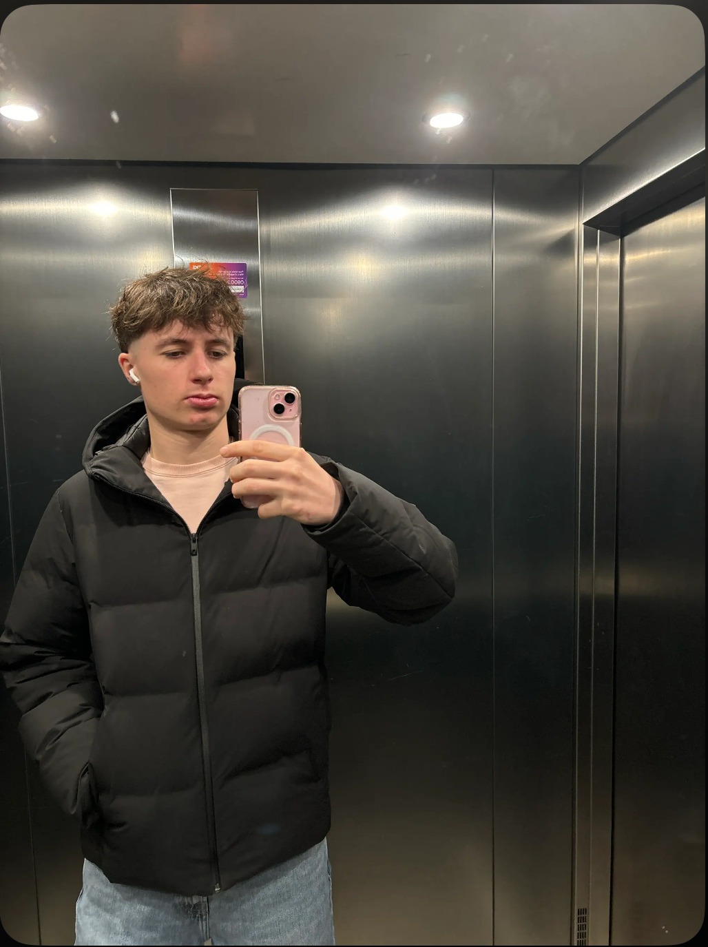Profil de Kerwan, 20 ans, Cruising gay à Mühleberg