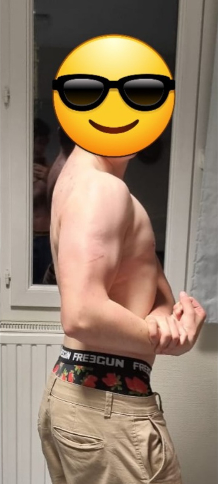 Profil de Najime, 20 ans, Cruising gay à Ursy