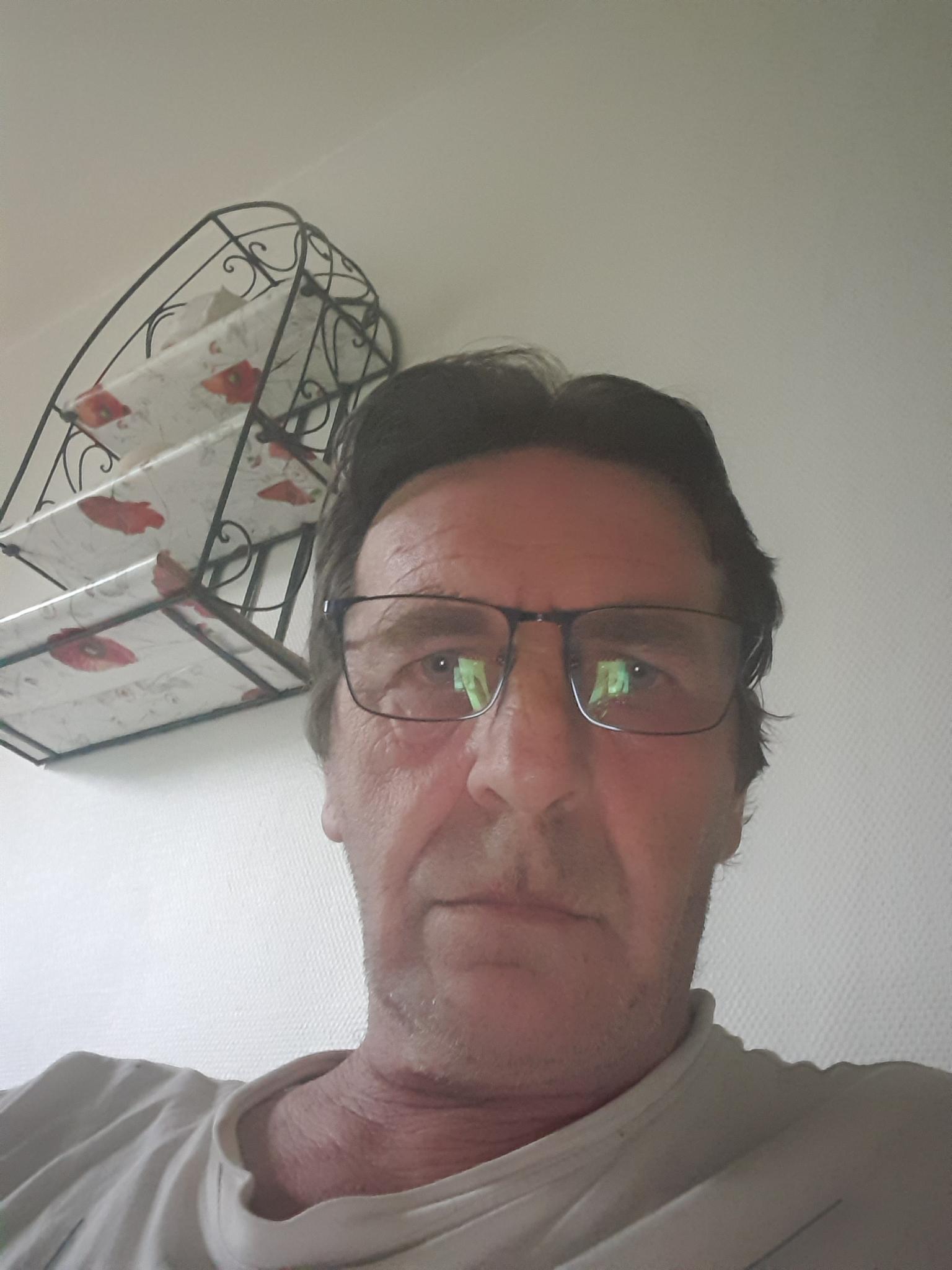 Profil de Melvin, 55 ans, Cruising gay à Manno