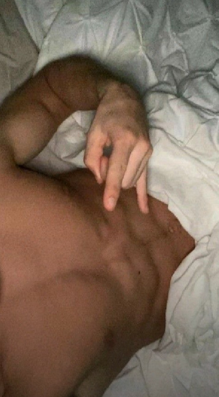 Profil de Andrej, 25 ans, Cruising gay à Cabbio
