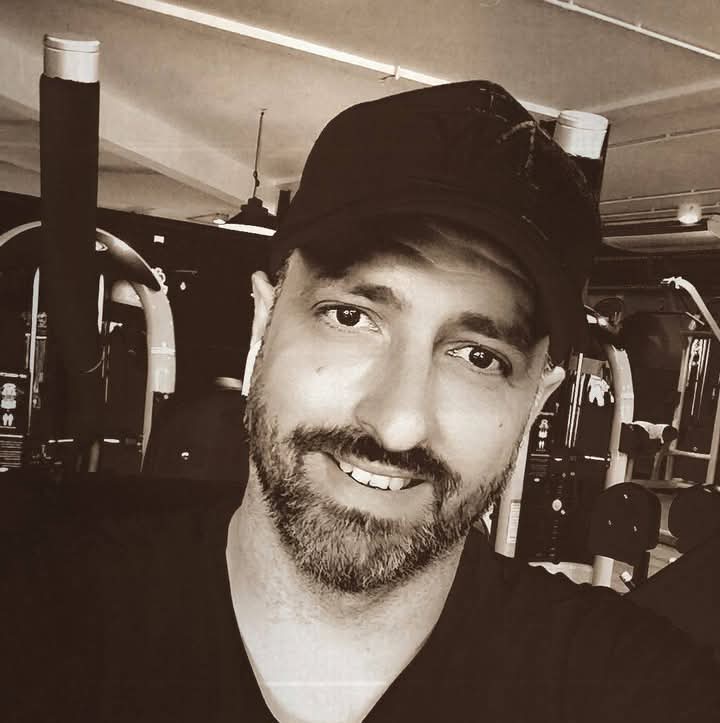 Profil de Jofrey, 38 ans, Cruising gay à Gilly