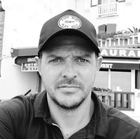 Profil de Genek, 44 ans, Cruising gay à Muggio