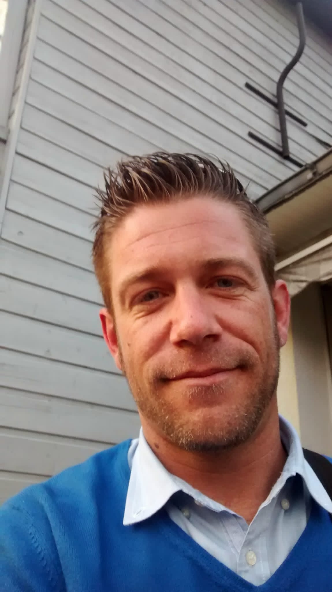 Profil de Hadi, 49 ans, Cruising gay à Tann