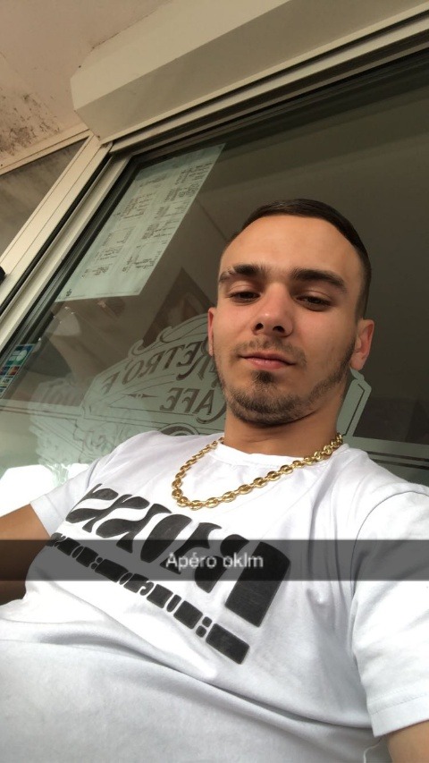 Profil de Lionel, 23 ans, Cruising gay à Mürren