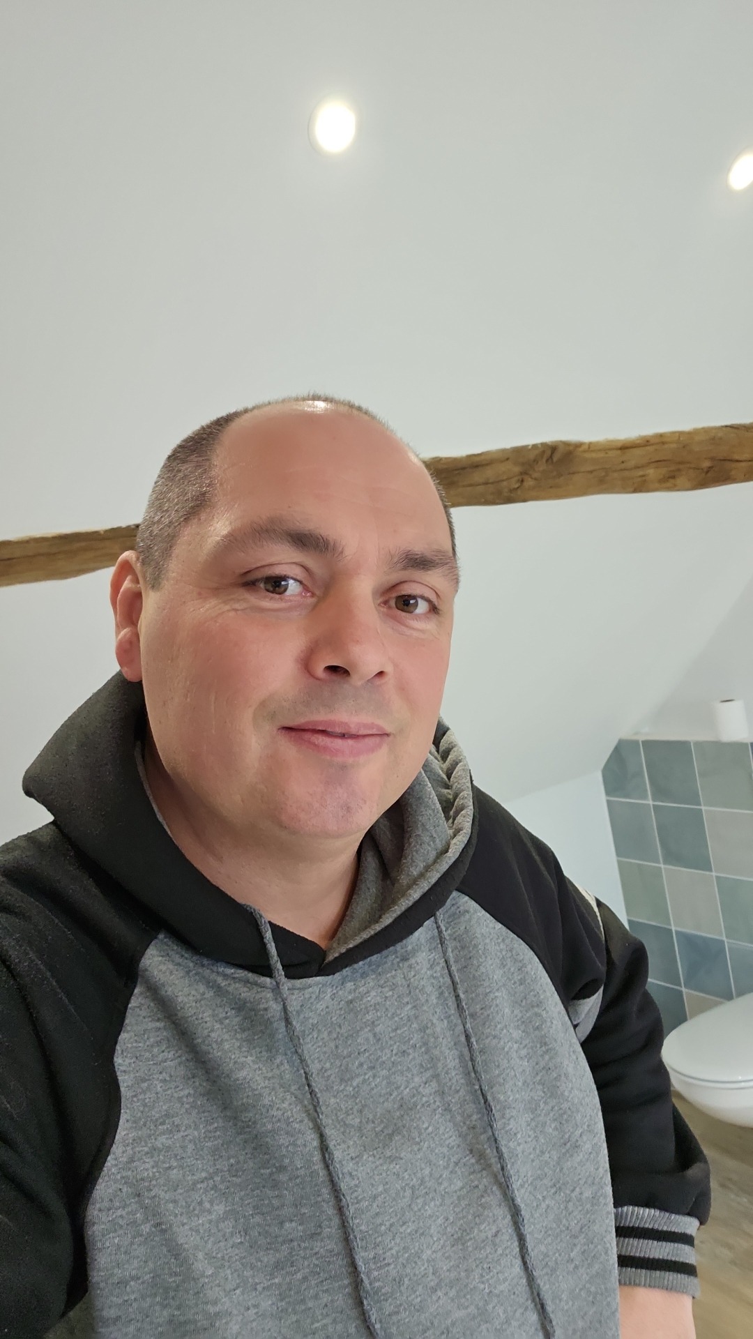 Profil de Olive, 45 ans, Cruising gay à Aedermannsdorf