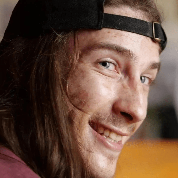 Profil de Djawed, 30 ans, Cruising gay à Lüscherz