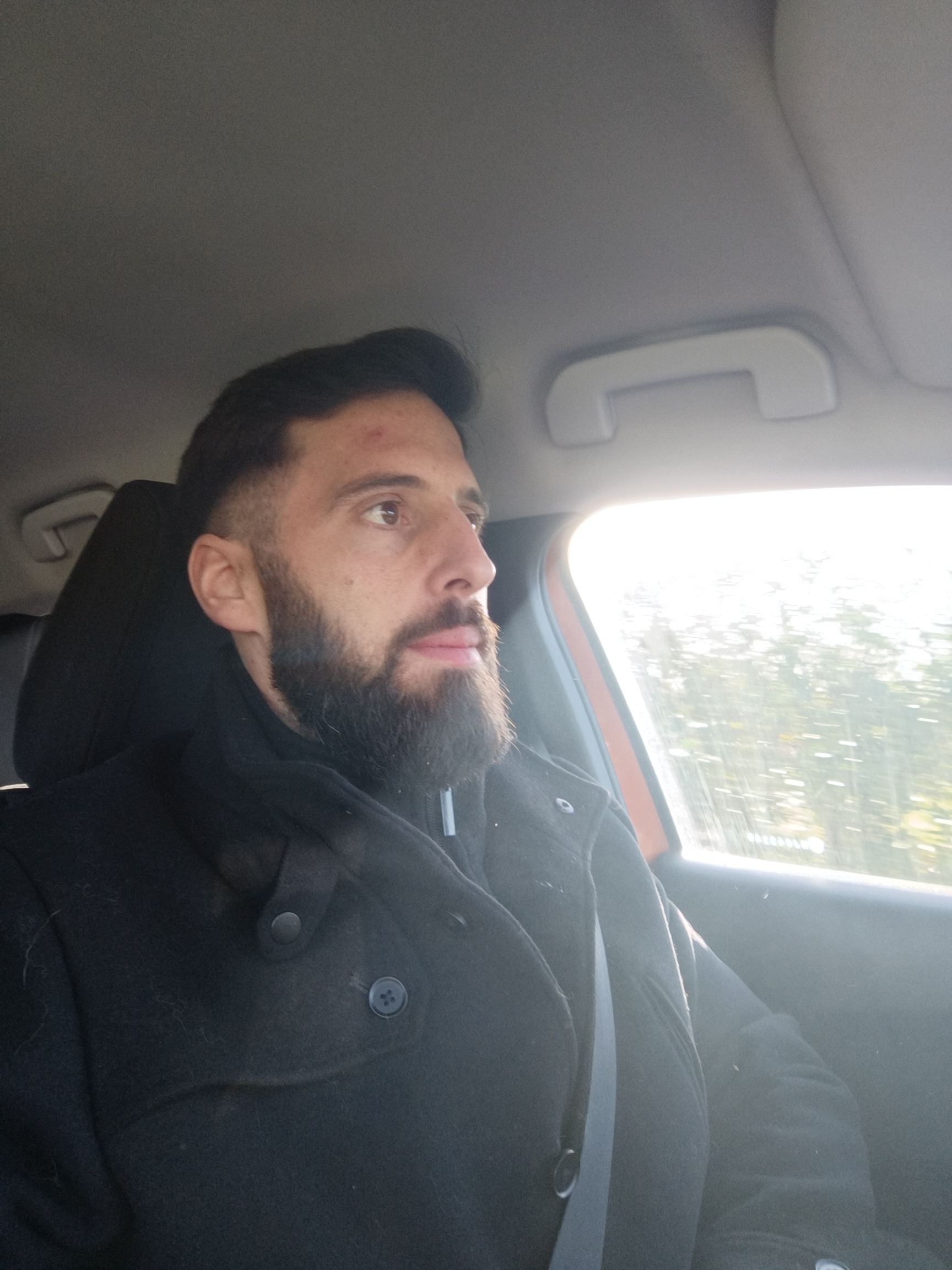 Profil de Océan, 32 ans, Cruising gay à Tschiertschen