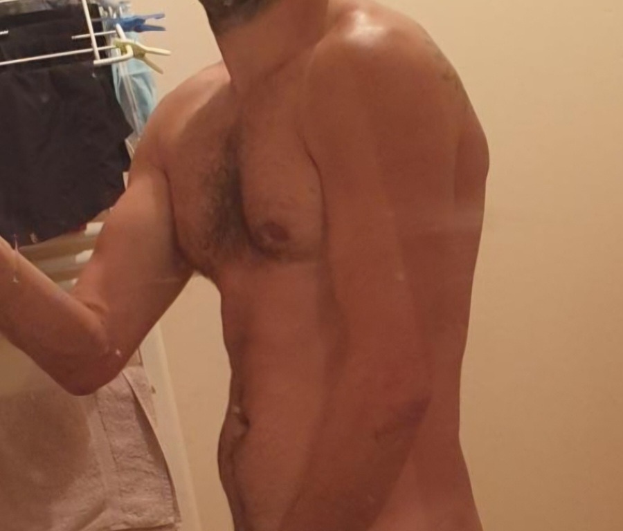 Profil de Younese, 44 ans, Cruising gay à Bercher