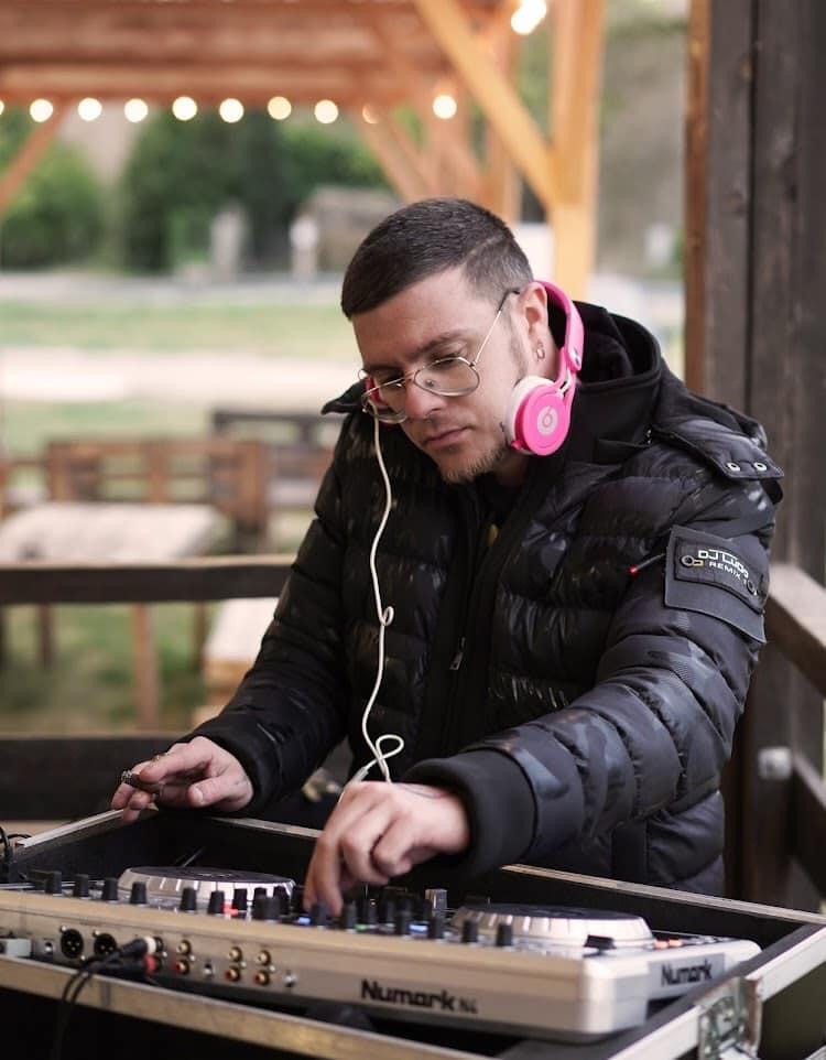 Profil de Rodriguez, 35 ans, Cruising gay à Attiswil
