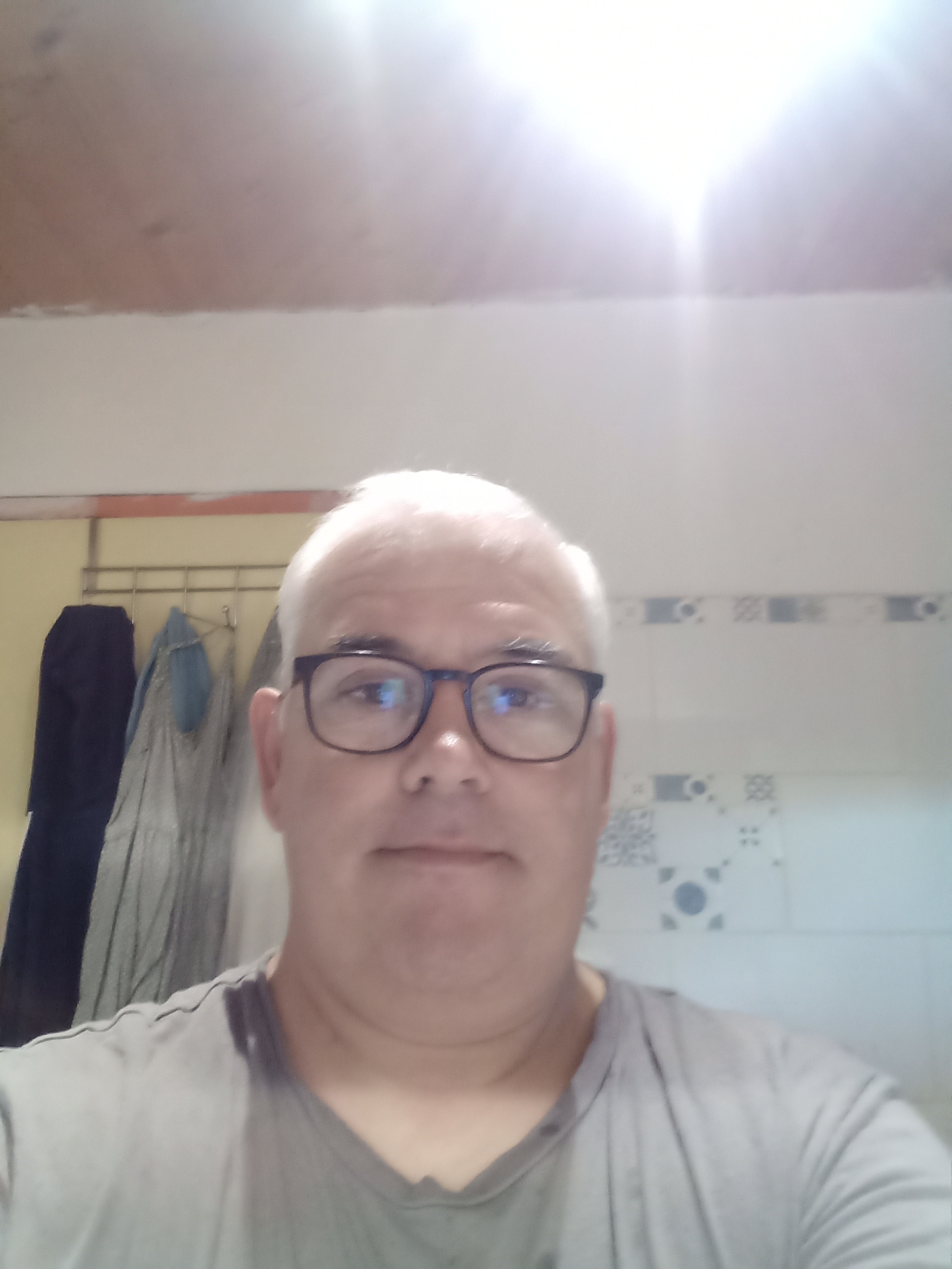 Profil de Alaa, 51 ans, Cruising gay à Höri