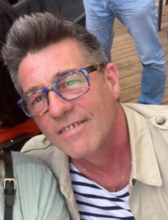 Profil de Nadjib, 55 ans, Cruising gay à Lurtigen