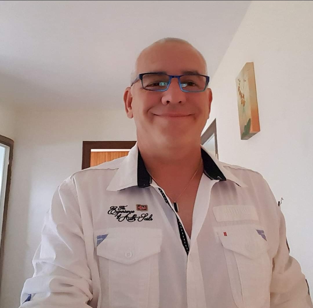 Profil de Volodia, 53 ans, Cruising gay à St-Martin VS