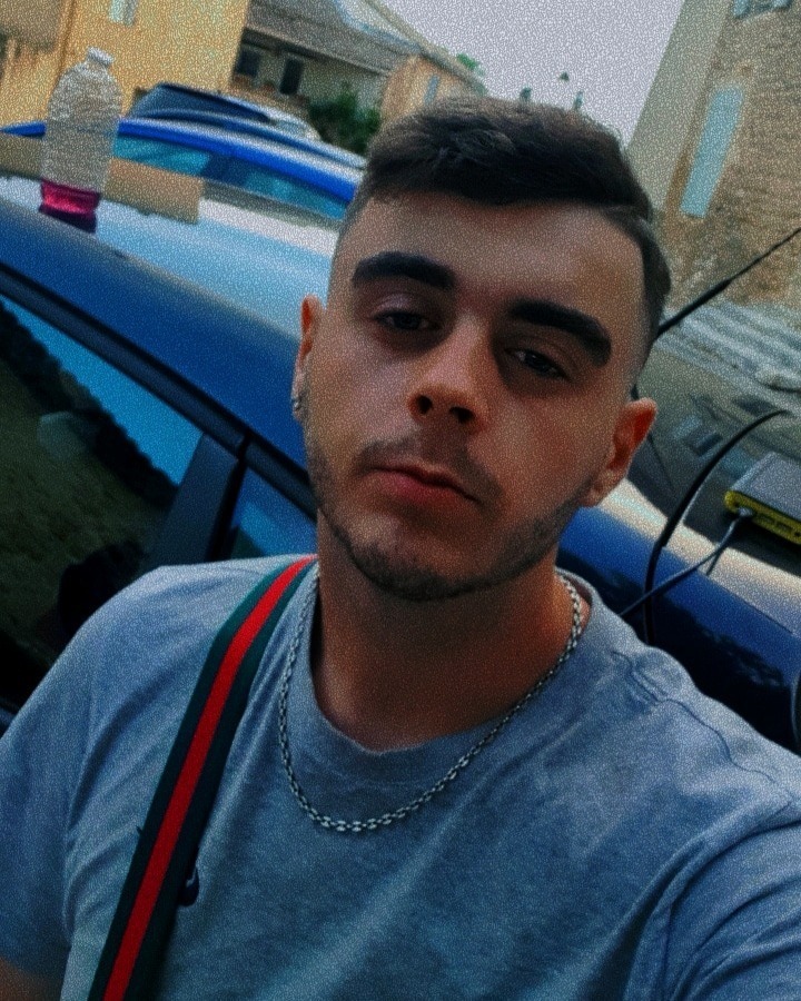 Profil de Rayad, 24 ans, Cruising gay à Troistorrents