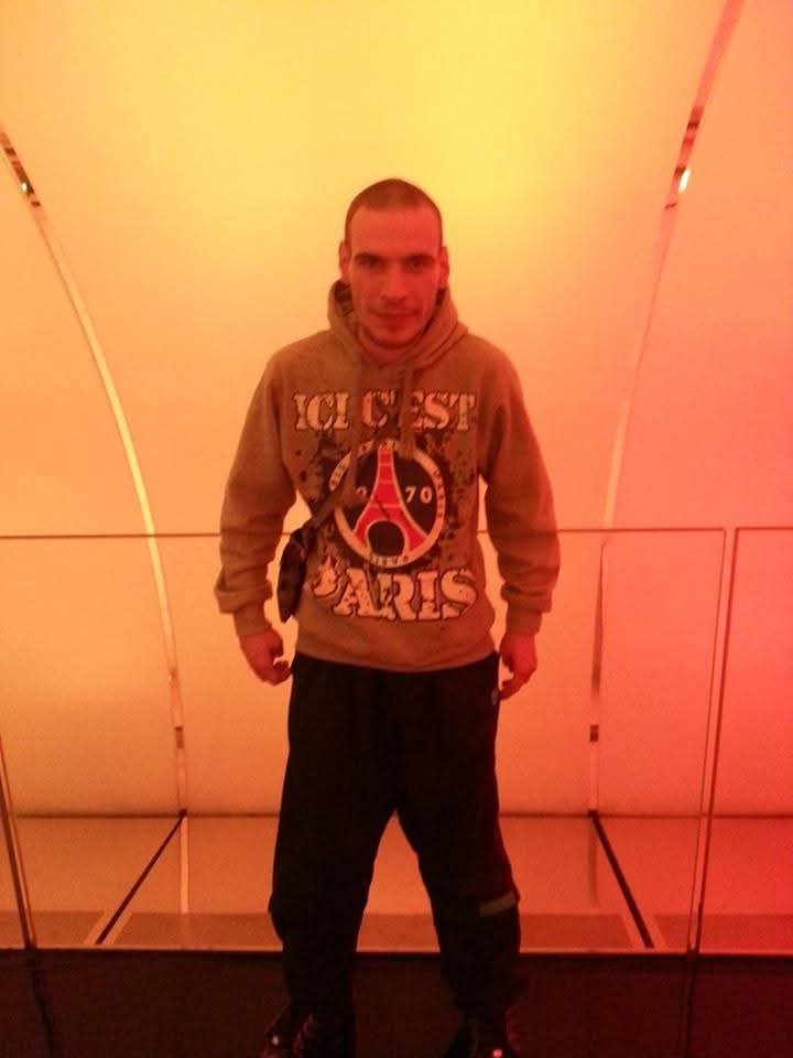 Profil de Nermin, 36 ans, Cruising gay à Indemini