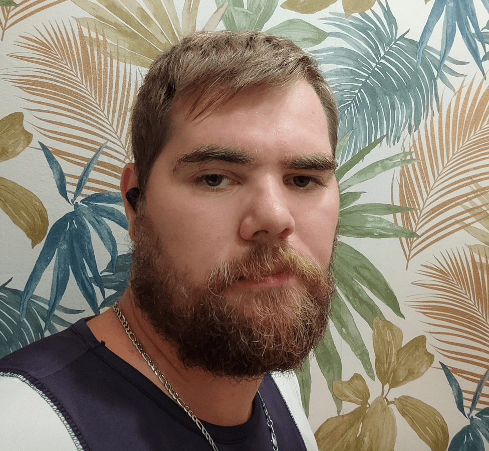 Profil de Fidèle, 26 ans, Cruising gay à Novalles