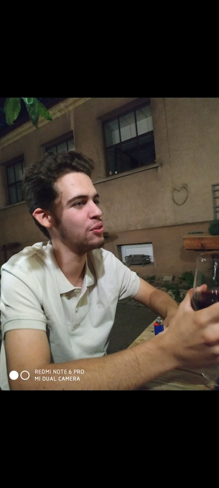 Profil de Momo, 21 ans, Cruising gay à Bremblens