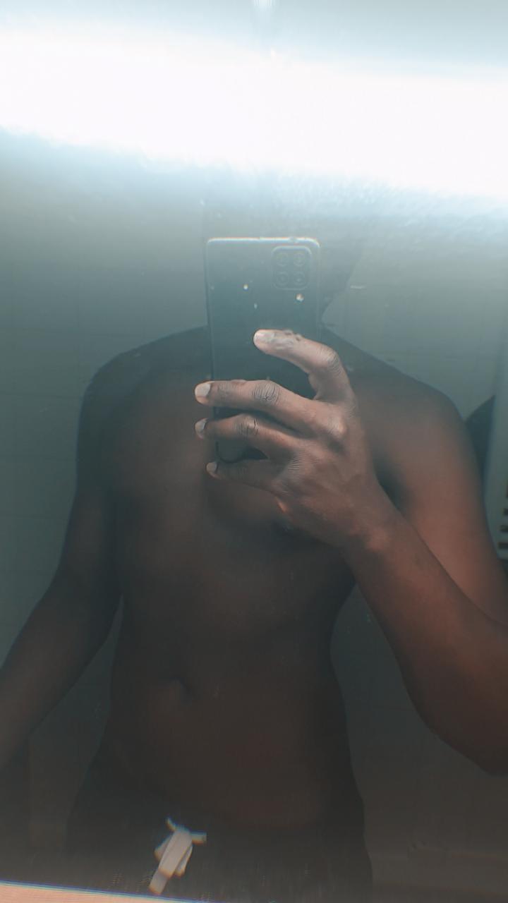 Profil de Carlu, 20 ans, Cruising gay à Bercher