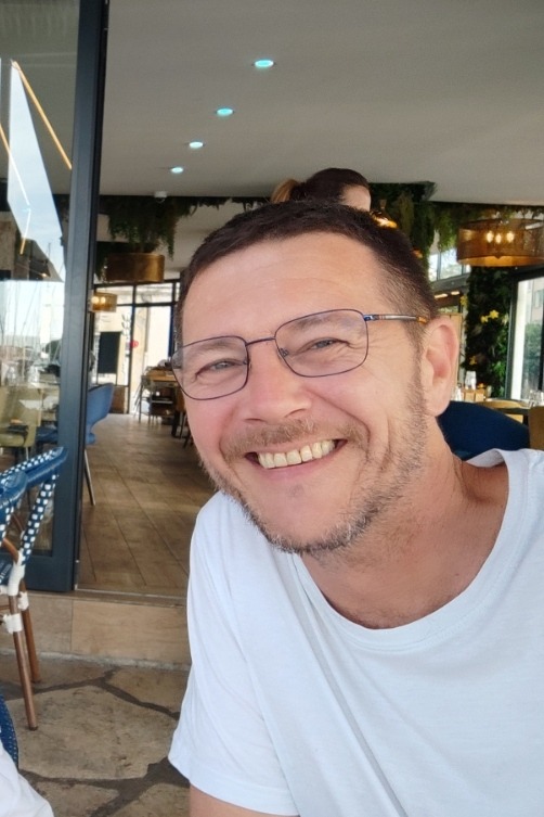 Profil de Jibryl, 46 ans, Cruising gay à Rennaz