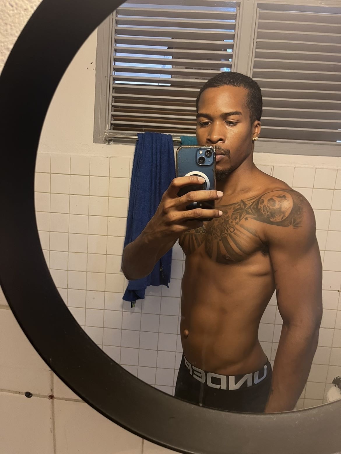 Profil de Nasreddine, 30 ans, Cruising gay à Anières