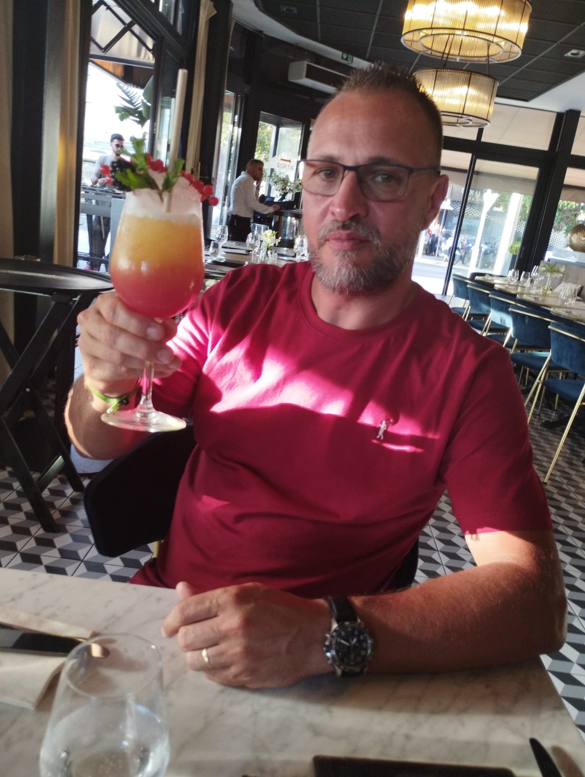 Profil de Ababacar, 52 ans, Cruising gay à La Heutte