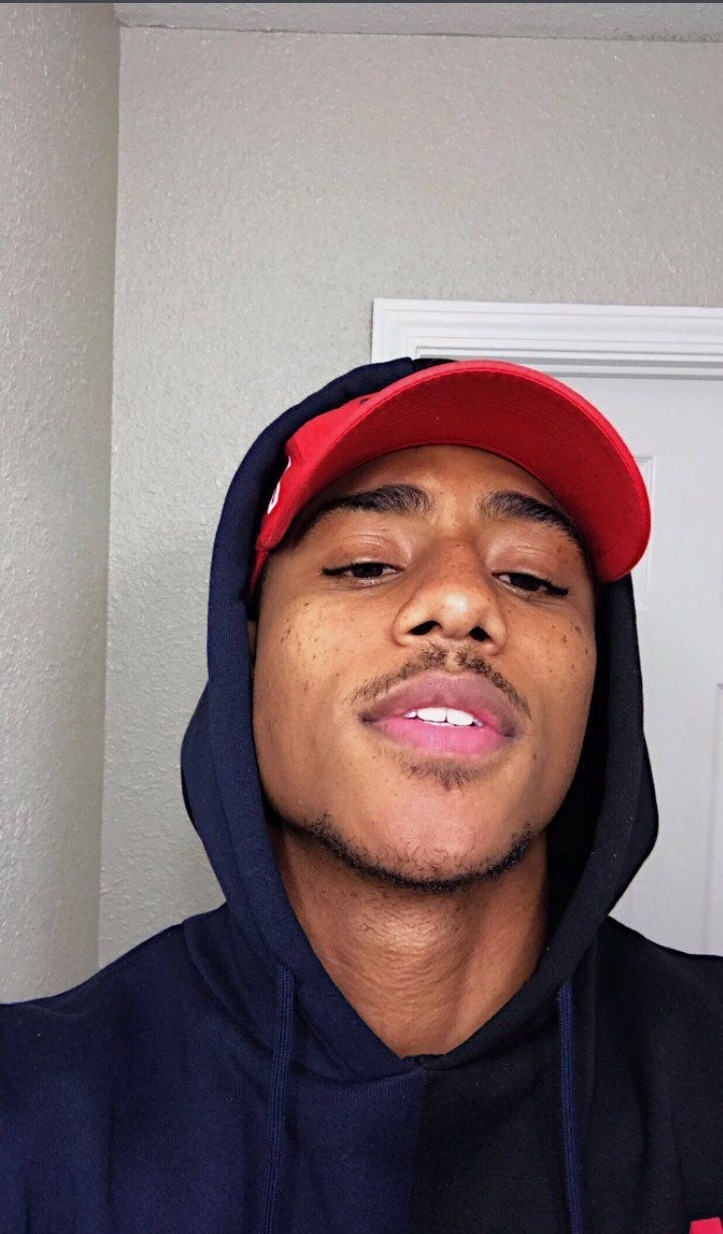 Profil de Samed, 22 ans, Cruising gay à Mürren