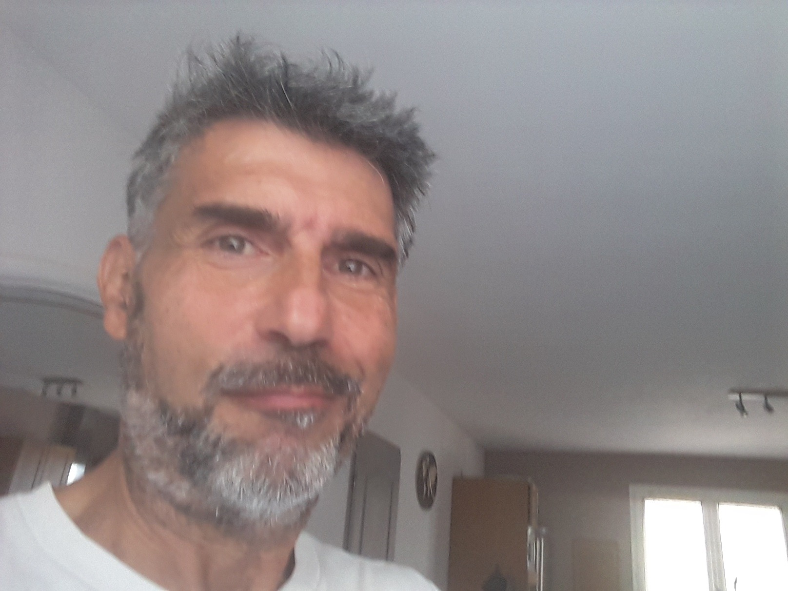 Profil de Shone, 55 ans, Cruising gay à Ascona