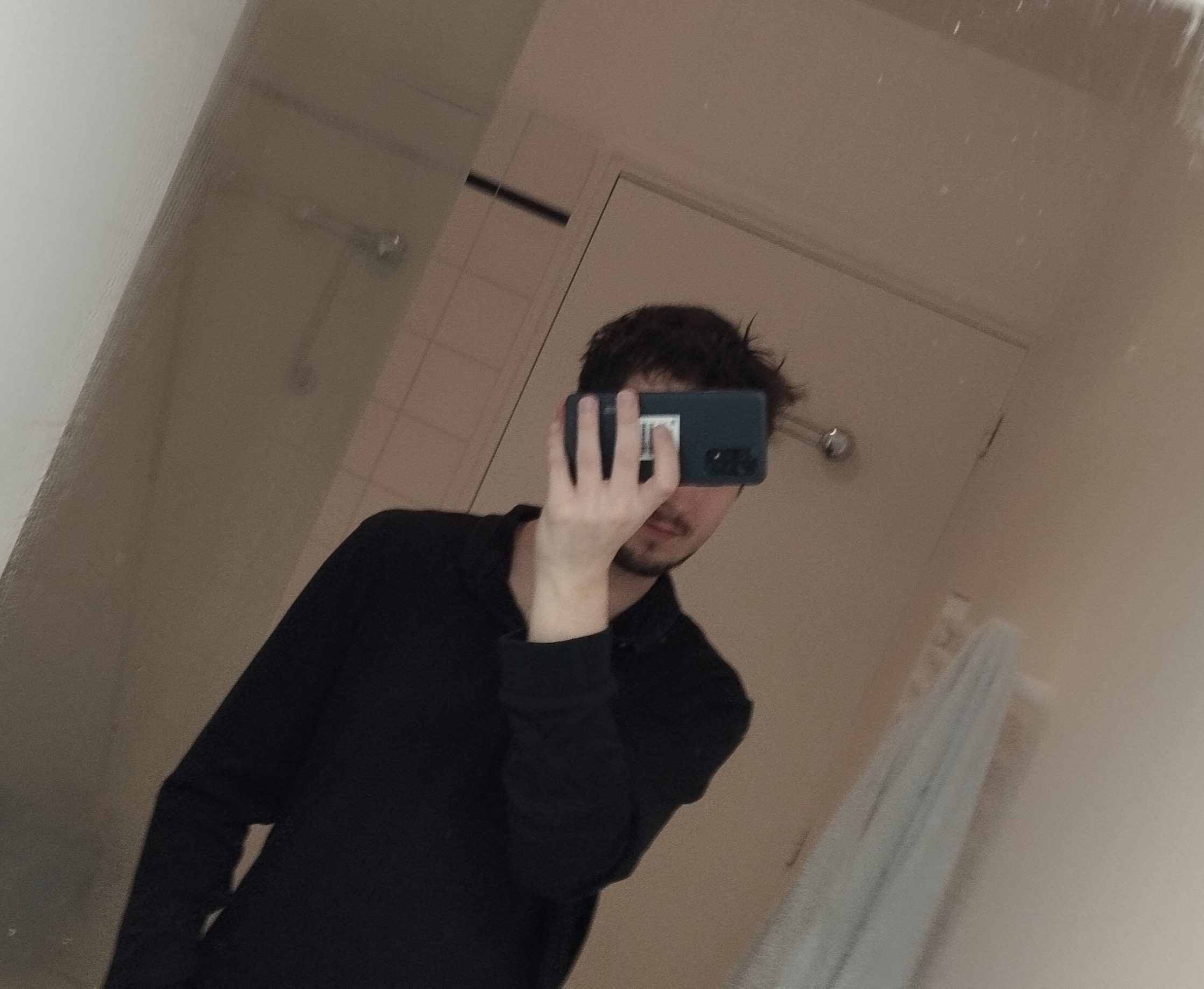 Profil de Chade, 20 ans, Cruising gay à Aarburg
